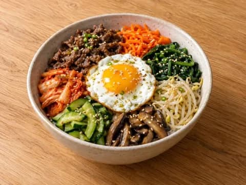한식 원목 상차림 스타일 예시